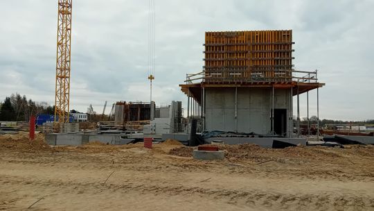 Basen rośnie w oczach