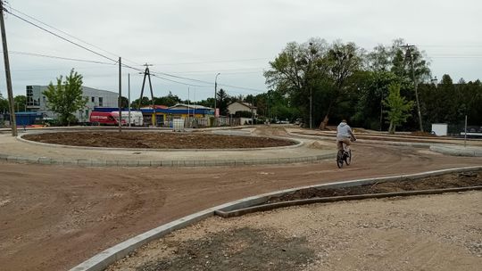 Dwa ronda, pętla autobusowa i nowa droga. Będzie dodatkowe połączenie z Konstancinem i Józefosławiem