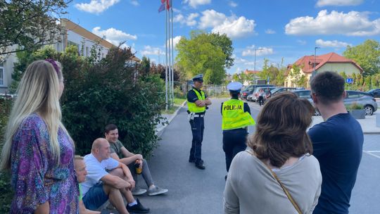 Ewakuacja Starostwa Powiatowego w Piasecznie. Służby sprawdziły budynek