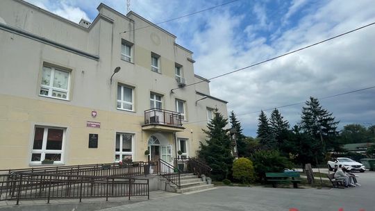Rodzice pełni obaw. Remont szkoły uda się zakończyć przed pierwszym września?