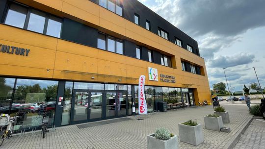 Pseudonauka w bibliotece w Piasecznie? Spotkanie odwołane w ostatniej chwili