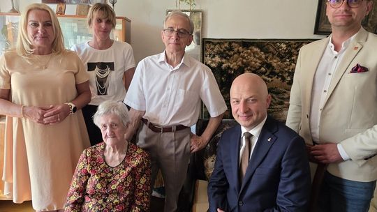 Sto lat pani Bogumiły. Wyjątkowy jubileusz mieszkanki Zalesia Dolnego