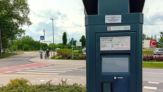 Uwaga kierowcy! Nowe parkingi mają zmienione godziny płatnego parkowania!