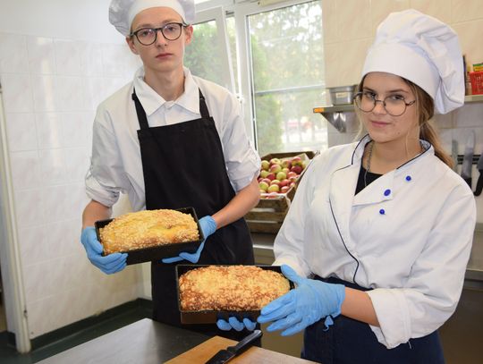 Apetyt na ciasta uczniów z „Gastronomika”