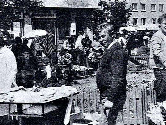 Bazarek, truciciele, meliny i kradzieże, czyli lata 90. w Piasecznie