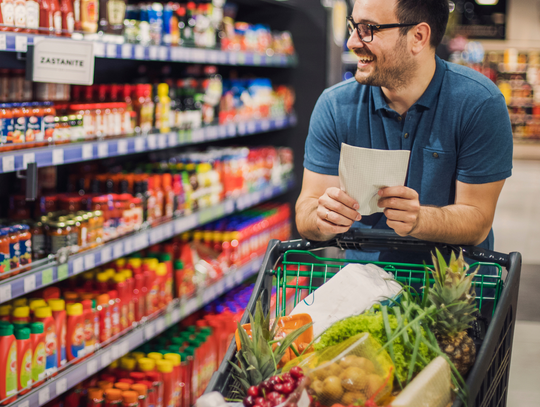 Bezpieczne zakupy przed świętami. Policja przypomina o zasadach, które mogą uchronić przed nieprzyjemnymi „prezentami” Bezpieczne zakupy przed świętami. Policja przypomina o zasadach, które mogą uchronić przed nieprzyjemnymi „prezentami”