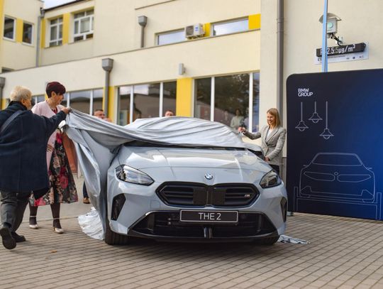 Nowe BMW dla szkoły! Uczniowie będą uczyli się na aucie prosto z salonu