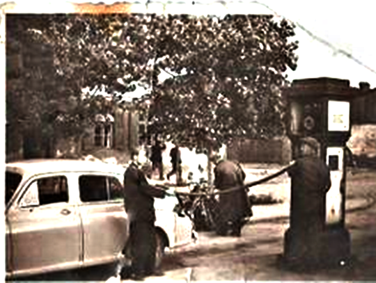 Cukier krzepi, czyli o interesie cukrowym, a także o piaseczyńskich kreatorkach mody i unikatowych zdjęciach mieszkańców