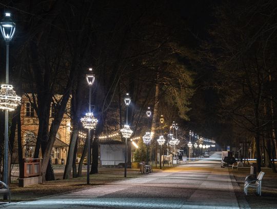 Czy gmina zrezygnuje ze świątecznych iluminacji?