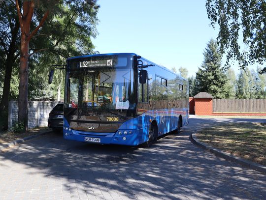 Dramat podróżujących komunikacją miejską