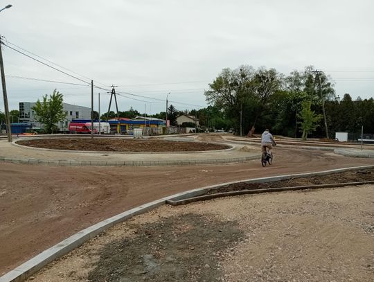 Dwa ronda, pętla autobusowa i nowa droga. Będzie dodatkowe połączenie z Konstancinem i Józefosławiem