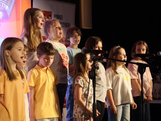 Festiwal Piosenki o Zdrowiu w Piasecznie – młodzi artyści na scenie Festiwal Piosenki o Zdrowiu w Piasecznie – młodzi artyści na scenie