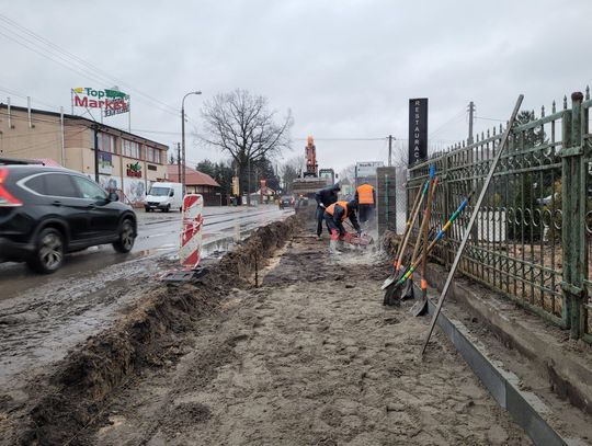 Gmina buduje ścieżkę wzdłuż ul. Pod Bateriami