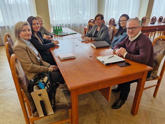 Gmina Lesznowola rozmawia z Pocztą Polską o doręczaniu decyzji podatkowych Gmina Lesznowola rozmawia z Pocztą Polską o doręczaniu decyzji podatkowych