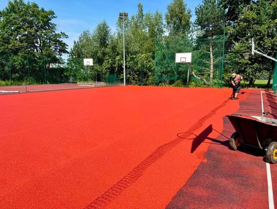 GOSiR Piaseczno modernizuje boiska i place zabaw