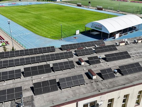 GOSiR Piaseczno stawia na energię ze słońca