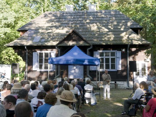 Herbert i powstańcze piosenki w Domu "Zośki"