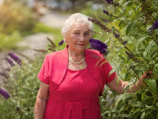 „Jak zagra muzyka, nogi same zaczynają chodzić” – Halina Turzyńska-Pielacha, roztańczona kandydatka na Miss Senior Piaseczna