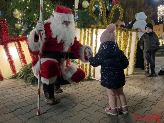 Jarmark Bożonarodzeniowy rozświetlił rynek w Górze Kalwarii [WIDEO]