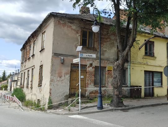 Kamienica przy Rynku 3 wkrótce zniknie z tarczyńskiego krajobrazu