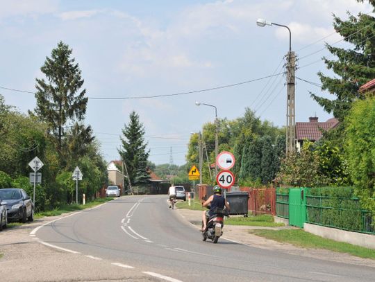 Kiedy będzie bezpieczniej przy drodze 721 z Konstancina do Ciszycy?