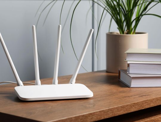 Kiedy wybrać router mobilny, a kiedy zwykły? Jakie są różnice?