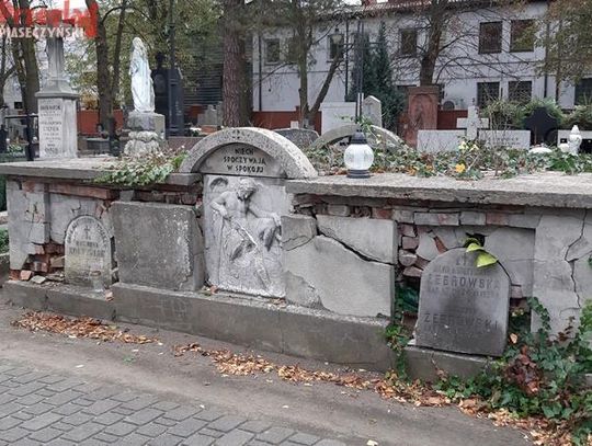 Kolejne groby do renowacji
