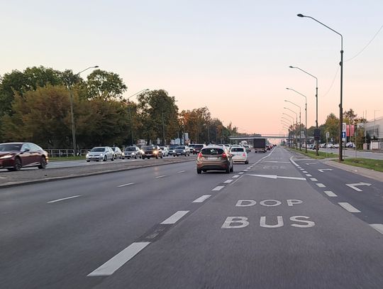 Kolejne naciski na ograniczenie buspasa. Czy ZDM się ugnie?