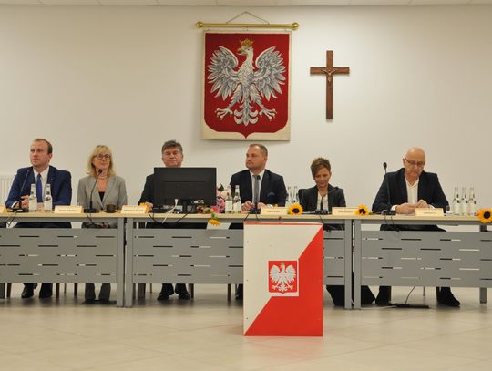 Krucha większość