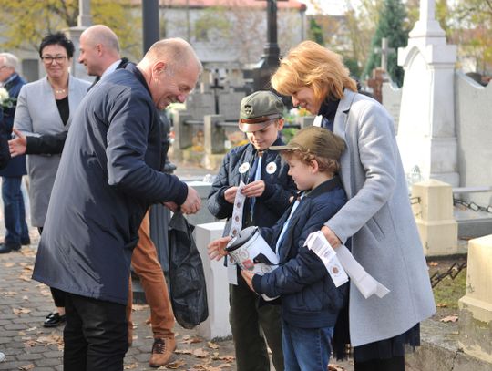 Kwesty na cmentarzach nie będzie