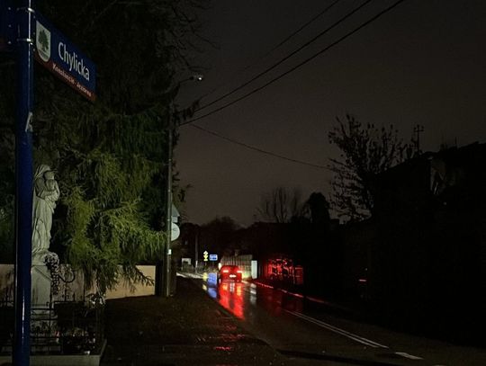 Latarnie wzdłuż DW721 w Konstancinie-Jeziornie znów zaświecą Latarnie wzdłuż DW721 w Konstancinie-Jeziornie znów zaświecą