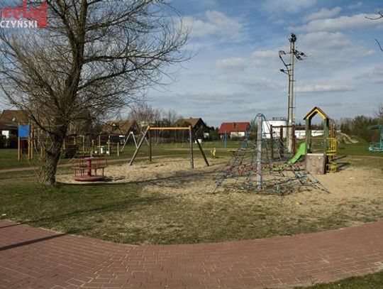 Lifting placów zabaw