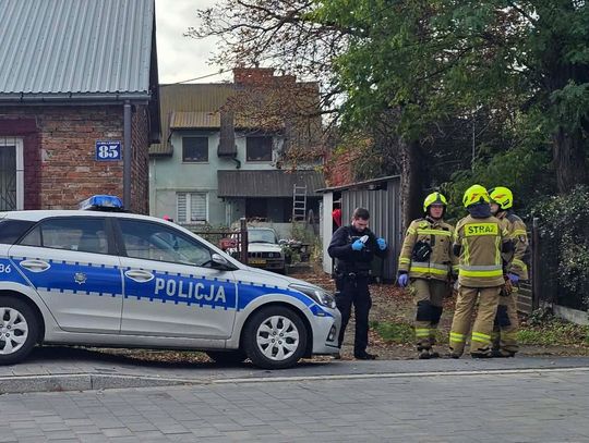 Nie przyszedł do pracy. Zaniepokojony pracodawca wezwał policję. Dramatyczna interwencja w Głoskowie
