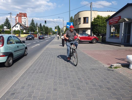 Niebezpieczne zachowania rowerzystów (FILM)