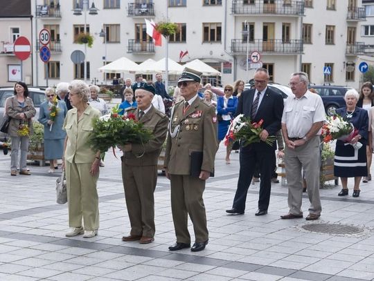 Oddali hołd żołnierzom