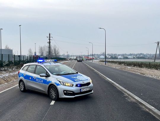 Piaseczno. Jeździli po nieoddanej do użytku drodze