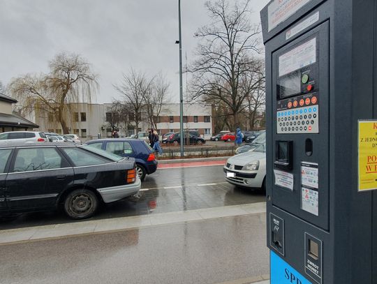 Piaseczno. Kolejne płatne parkingi w mieście najwcześniej na jesieni