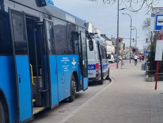 Piaseczno. Niebezpieczna jazda autobusu