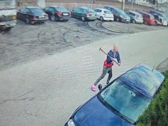Po kłótni zniszczył auto – grozi mu 5 lat więzienia
