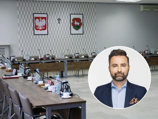 Polityczna rozgrywka czy konflikt interesów? Radni zdecydowali o wygaszeniu mandatu Michała Rosy