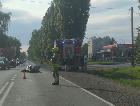 Poważny wypadek w Baniosze. Motocyklistę zabrało LPR