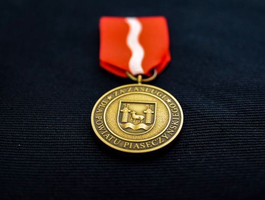 Powiat wyróżnił zasłużonych mieszkańców i organizacje