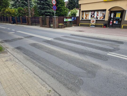 Przejścia dla pieszych znikają z Granicznej. Zmiany budzą duże emocje Przejścia dla pieszych znikają z Granicznej. Zmiany budzą duże emocje