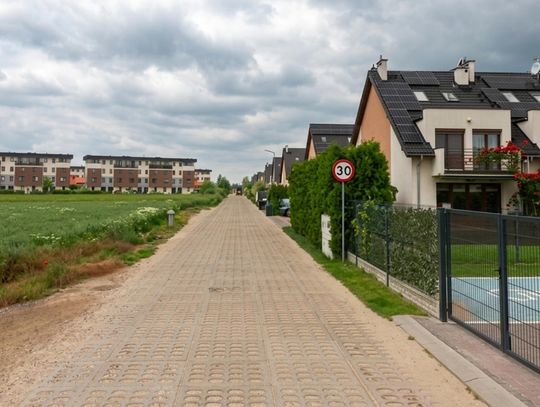 Przetarg na budowę ulic w Nowej Woli ruszył. Cztery oferty, decyzja w rękach gminy