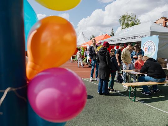 Rodzinny Festiwal Sportu w Lesznowoli – sportowa rywalizacja i pomoc potrzebującym
