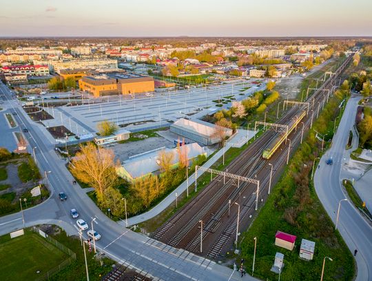 Rozbudowa torów aglomeracyjnych – konsultacje w Piasecznie