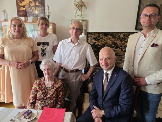 Sto lat pani Bogumiły. Wyjątkowy jubileusz mieszkanki Zalesia Dolnego