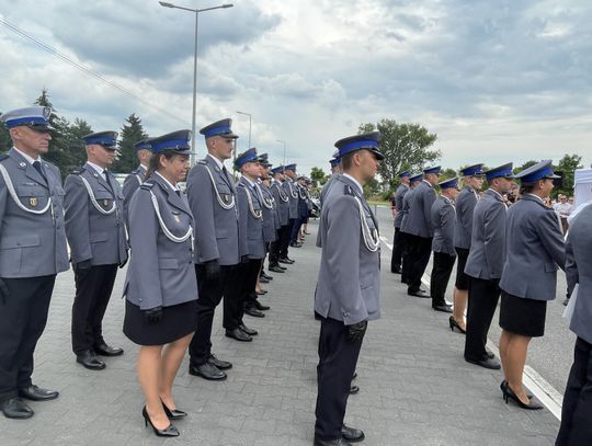 Święto powiatowej policji. Były awanse i podziękowania (GALERIA ZDJĘĆ)