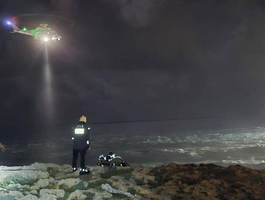 Tragiczna śmierć 13-letniej Oliwki – szkoła w Łazach pogrążona w żałobie Tragiczna śmierć 13-letniej Oliwki – szkoła w Łazach pogrążona w żałobie