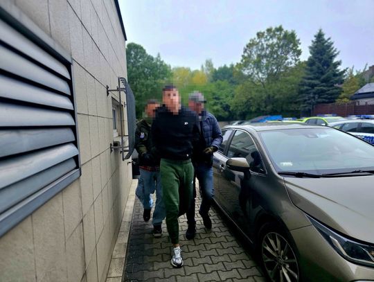 Ukrywał się przed wymiarem sprawiedliwości. 22-latek trafił za kratki